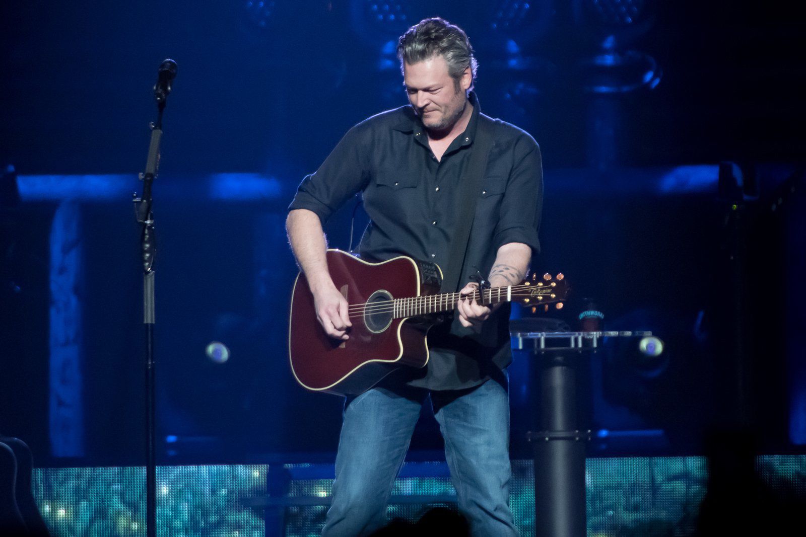 Blake Shelton at Scottrade Center
